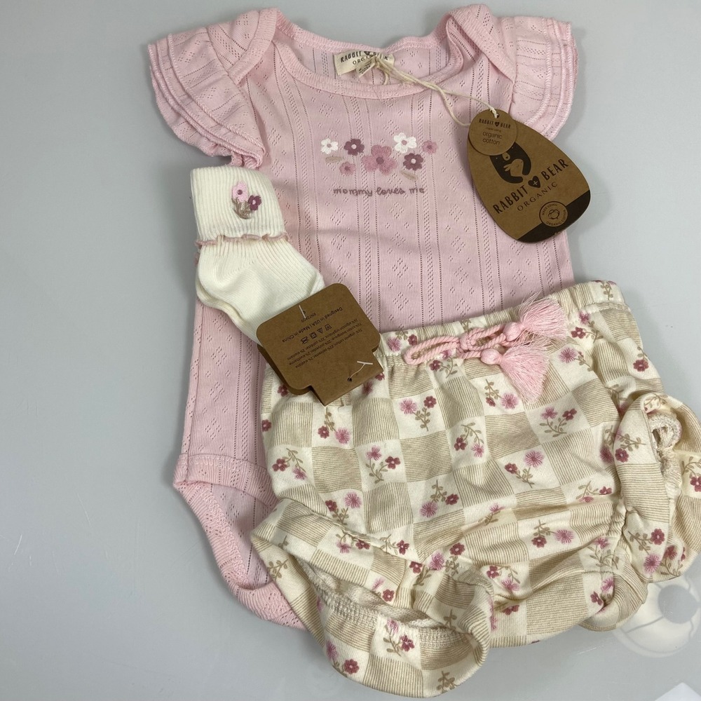 Rabbit + Bear Baby‎ 6-9M Pink Floral 3pc Bodysuit Bloomer Sock Set NEW Organic